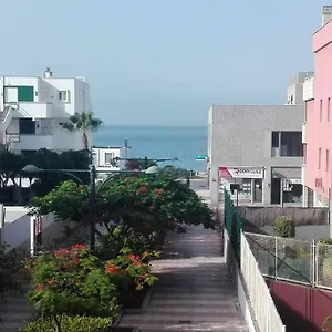 https://apartment-near-the-beach-playa-de-las-americas-tenerife.in-canary-islands.com