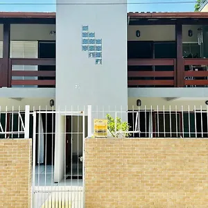 https://pousada-azaleias.santa-catarina-brasil.com