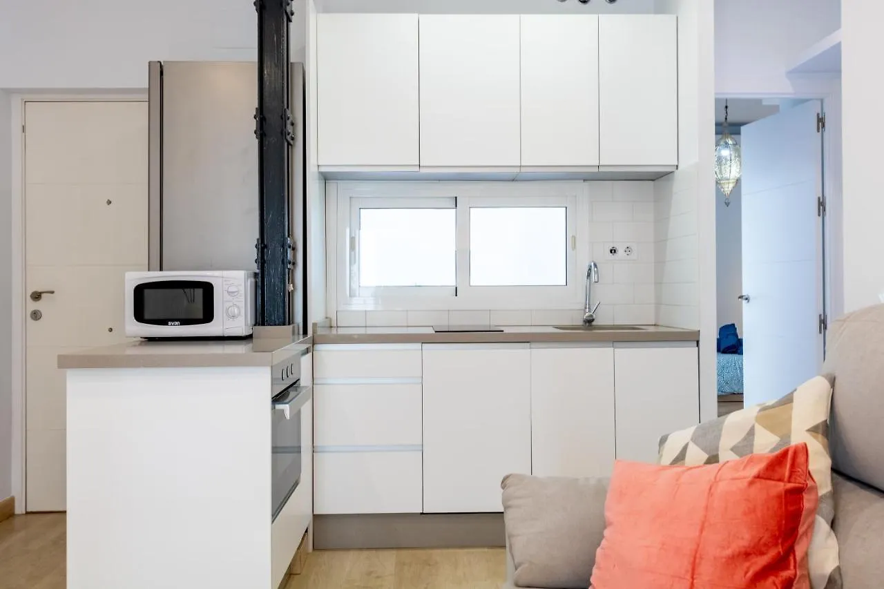 Charming 2 Bedroom Apartment Triana Bridge By Ocityzen Siviglia