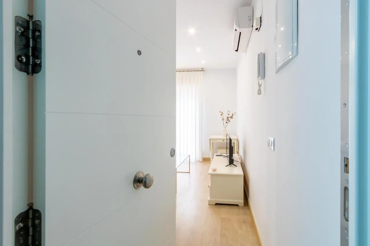 Charming 2 Bedroom Apartment Triana Bridge By Ocityzen Siviglia Spagna